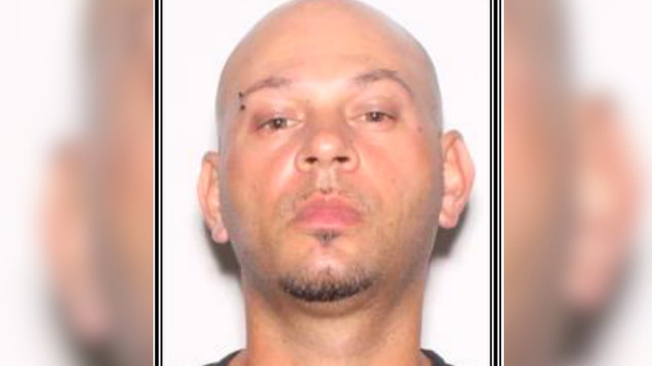 Policía de Miami-Dade ofrece $5,000 en recompensa por información del homicidio en un Walmart