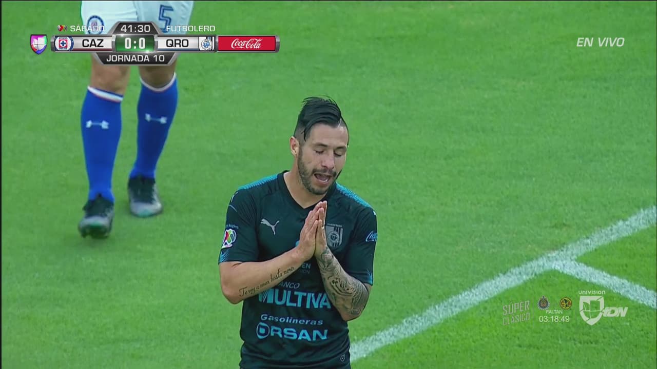 Perdonó Querétaro con este disparo de Luis Noriega