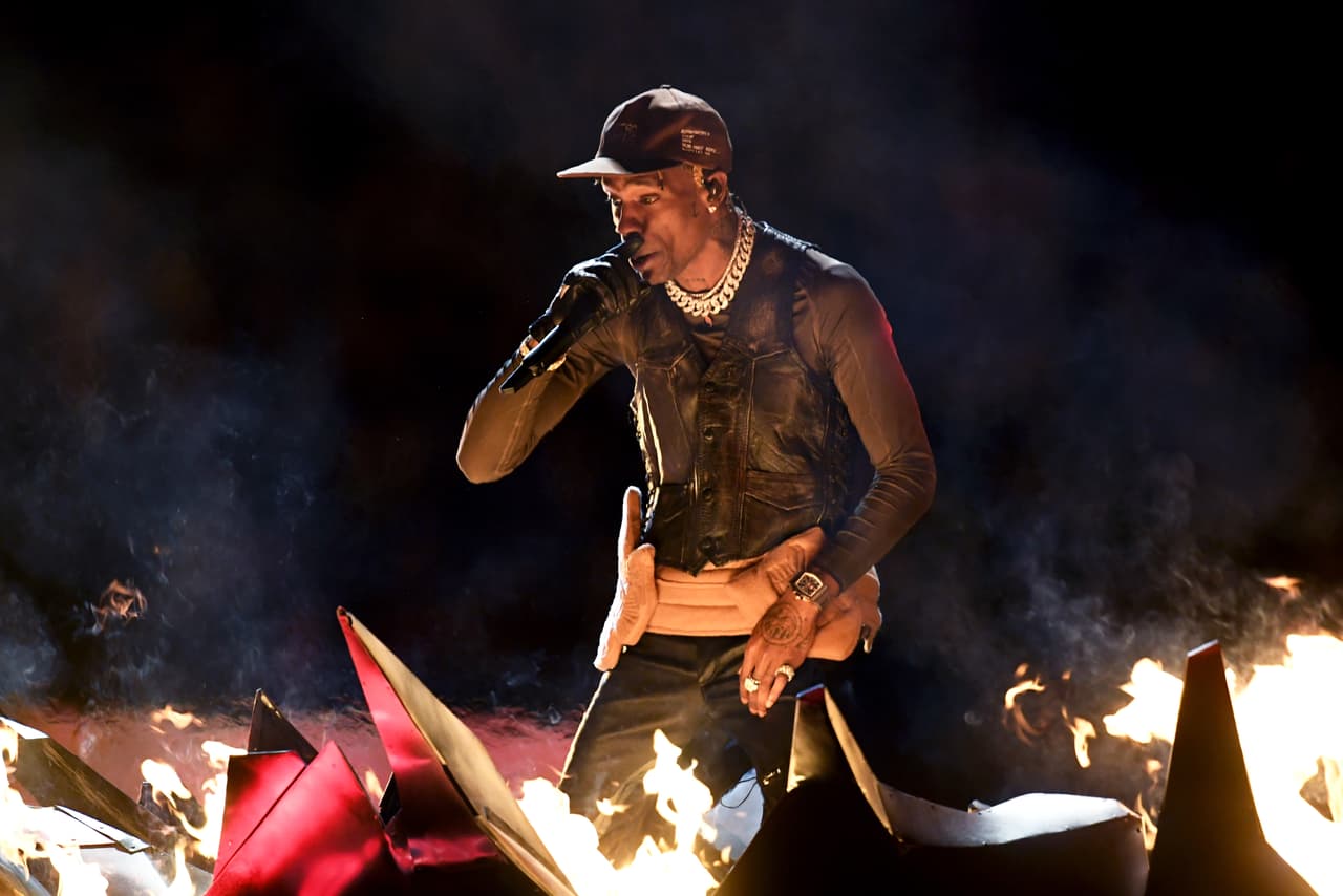 Travis Scott fans turn to destruction after learning about postponed show