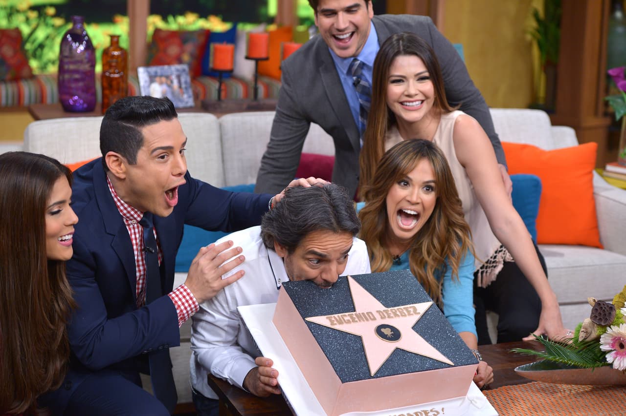 Derbez terminó estrellado y nosotros felices de tenerlo en casa.