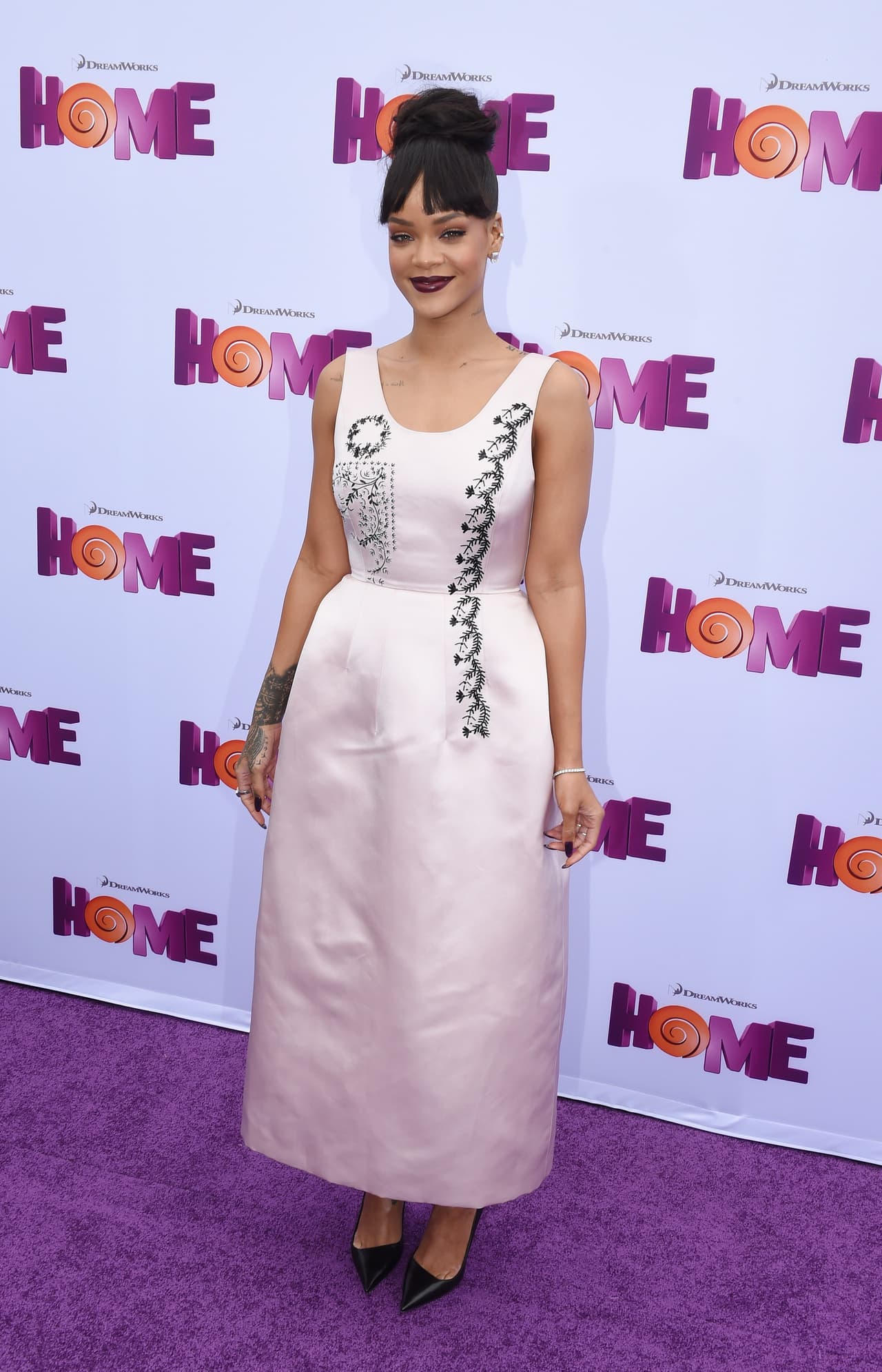 Rihanna fue otra de las famosas mencionadas en este listado tan importante.