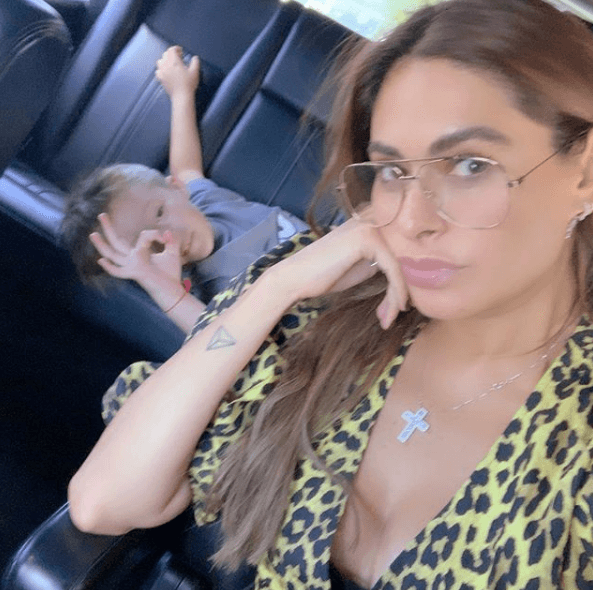 Galilea Montijo se sumó a la campaña mundial para erradicar la violencia contra los niños y se lo hizo saber a sus seguidores de Instagram a través de una fotografía.