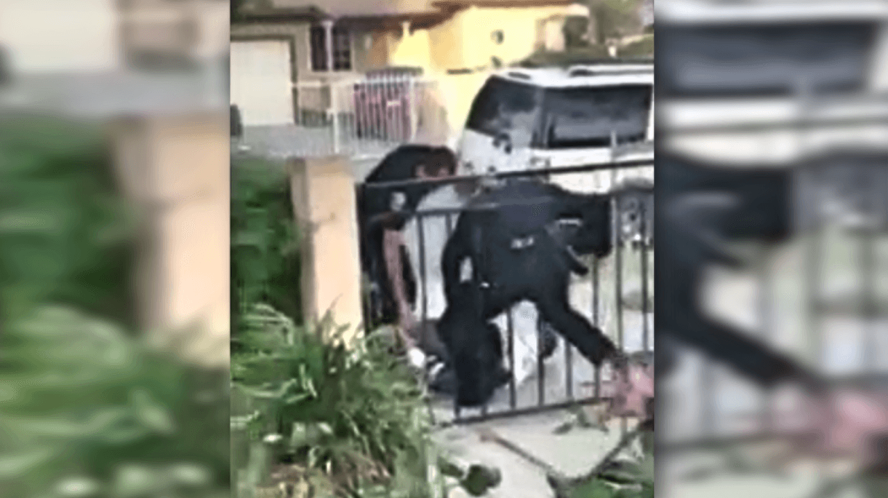 Policías de Santa Ana quieren destituir a una concejala latina que nos les aprobó aumentos