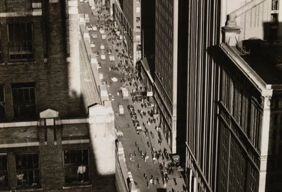 Cómo ha sido la lucha por tener luz natural en Manhattan, la ciudad de los rascacielos