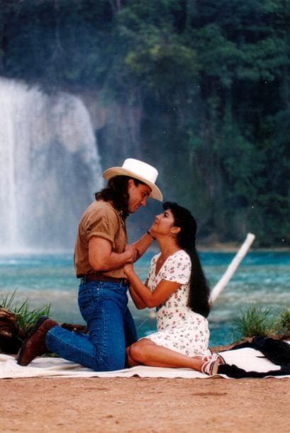 Todo porque ella se enamoró de otro hombre y nunca tuvo ojos para el villano.