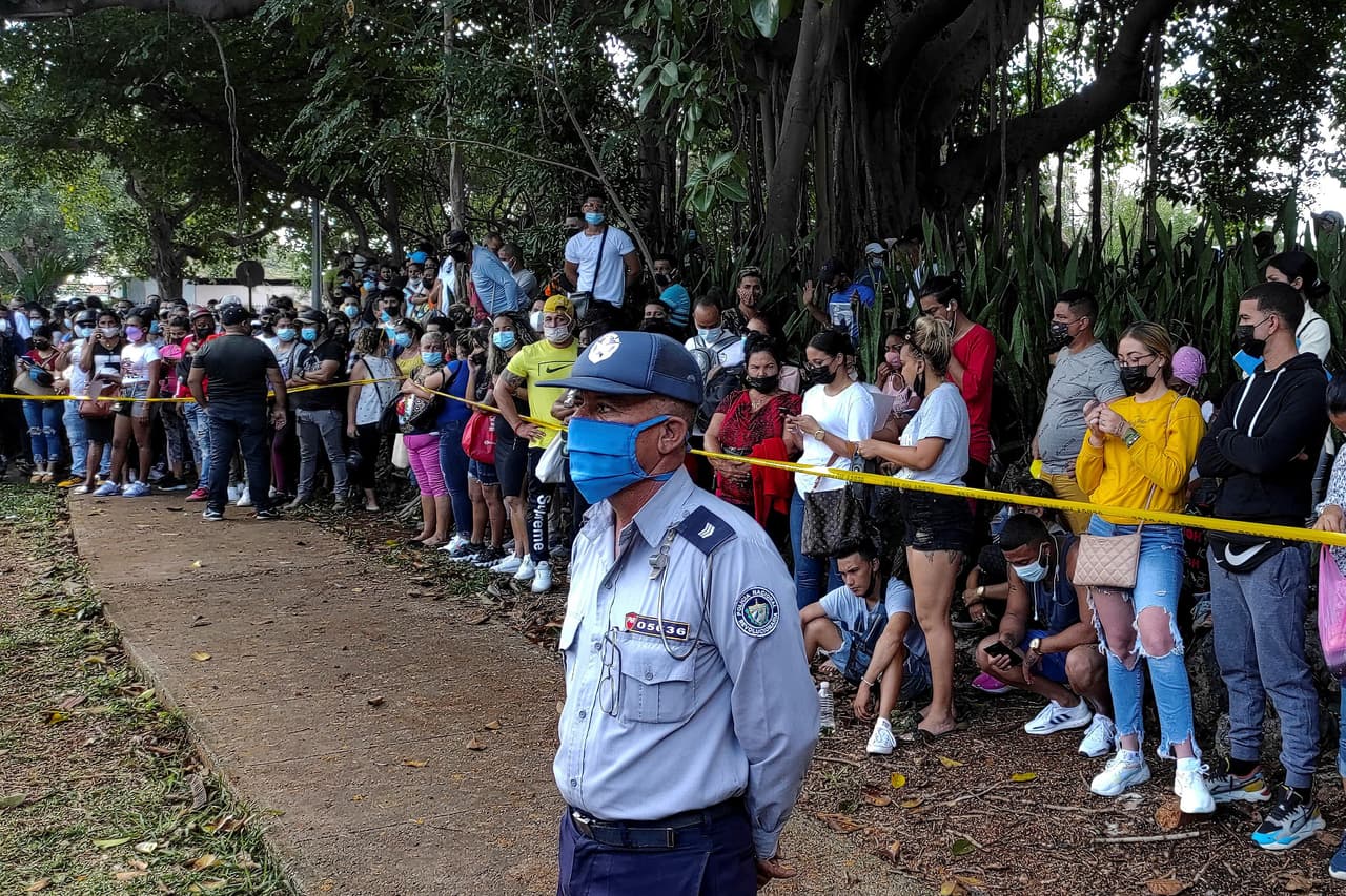 Si eres cubano y vas a hacer escala en Panamá, revisa estas medidas referentes a la visa de tránsito