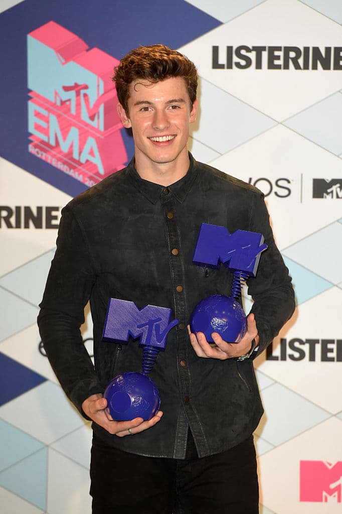 Shawn Mendes siendo un gran ganador