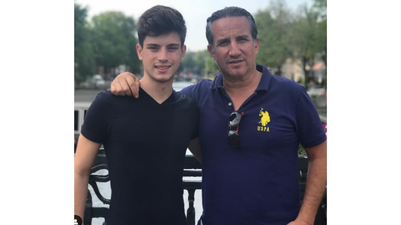 Nicolás y Plutarco Haza