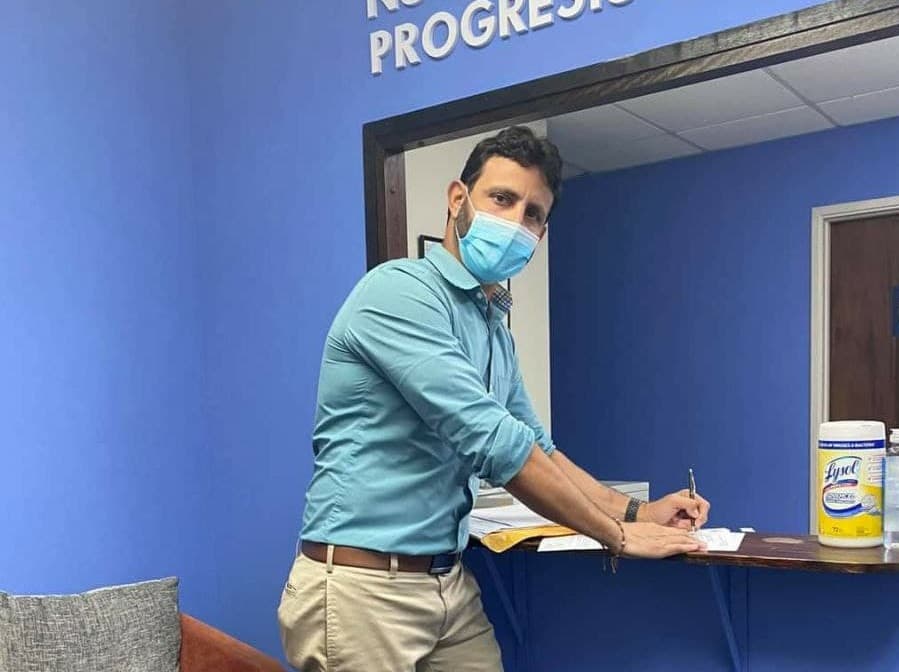 José Pérez Cordero presenta oficialmente su candidatura a la Cámara de Representantes