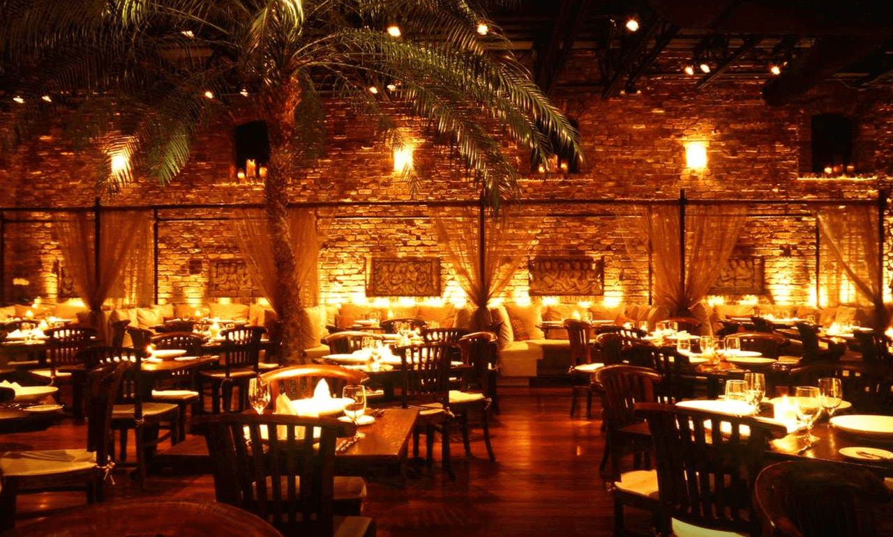 <b>Chakra</b>, en Paramus.