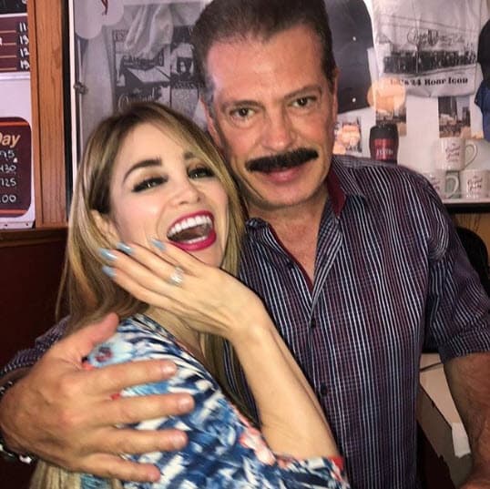 El actor declaró estar en contra de la nominación de la oaxaqueña al Oscar como Mejor Actriz, refiriéndose en forma despectiva al origen indígena de la protagonista de la multipremiada cinta producida por Alfonso Cuarón.