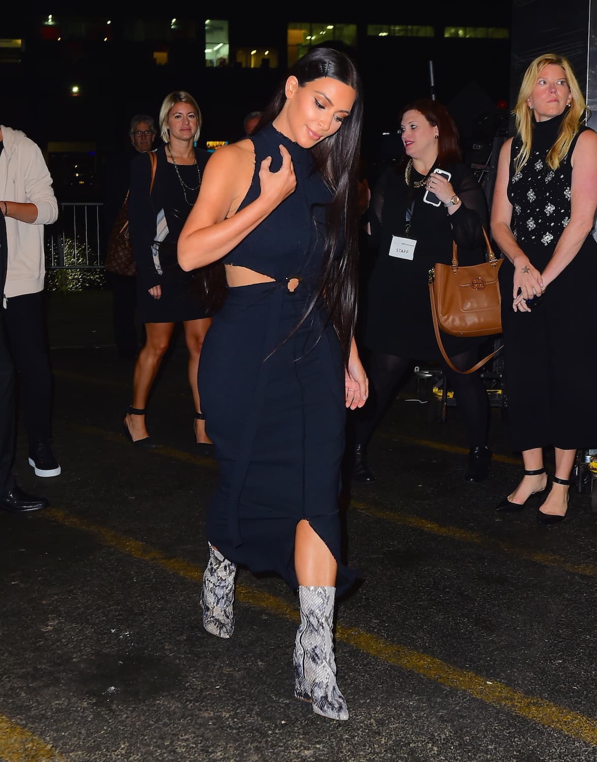 No son sus curvas ni sus nuevos zapatos.