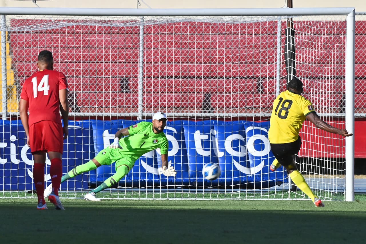 Panamá le remontó a Jamaica para derrotarlo 3-2 en la Jornada 10 del Octagonal Final rumbo a Qatar 2022.