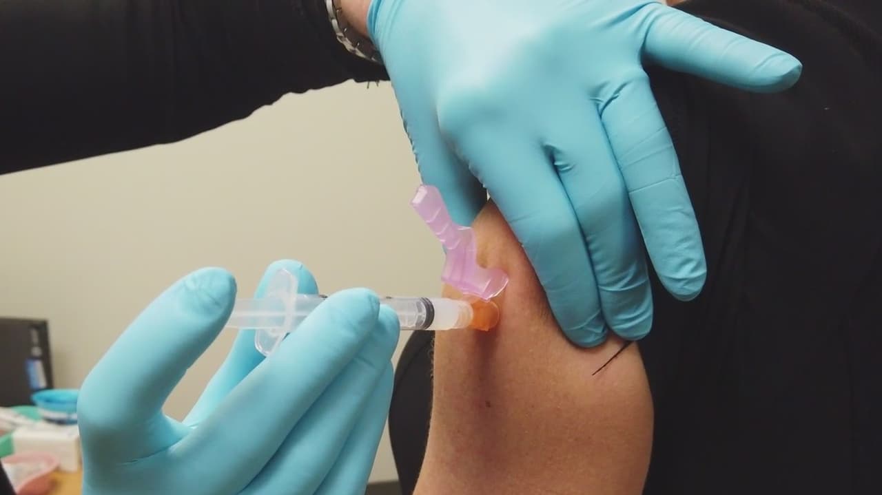 Recomendaciones para evitar contagios de virus respiratorios durante la temporada festiva