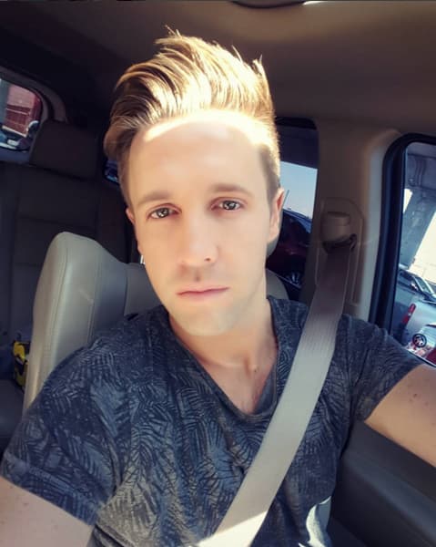 Nos enamoramos de Jesús Carús en "Yo no creo en los hombres", dio vida al hermano de Gabriel Soto.