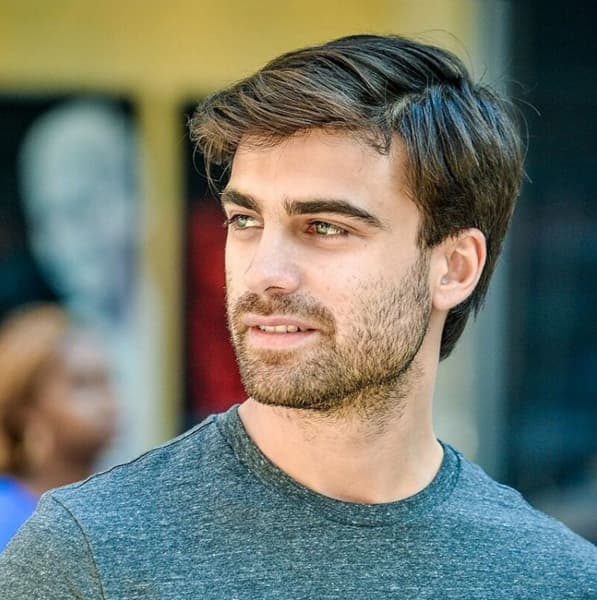 Él es Santiago Ramundo, el protagonista juvenil de "Sueño de amor".