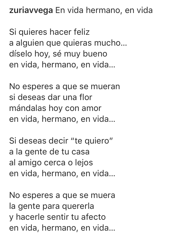 Debajo de la foto la actriz compartió el poema 'En vida, hermano, en vida' de Ana María Rabatté.