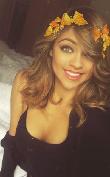 Danellys es la chica rapera del grupo. Siempre destacando sus ojos expresivos.