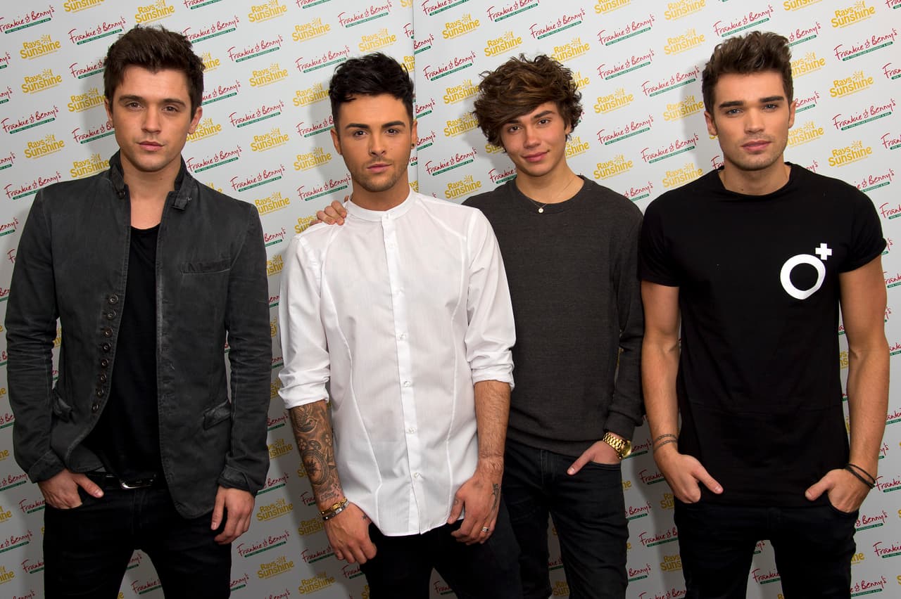 Union J son unos chicos británicos que se juntaron en 2012. George Shelley, Josh Cuthbert, JJ Hamblett y Jaymi Hensley soñaron con formar parte de un grupo musical y sus esfuerzos y dedicación, los llevaron a probar las mieles del éxito.