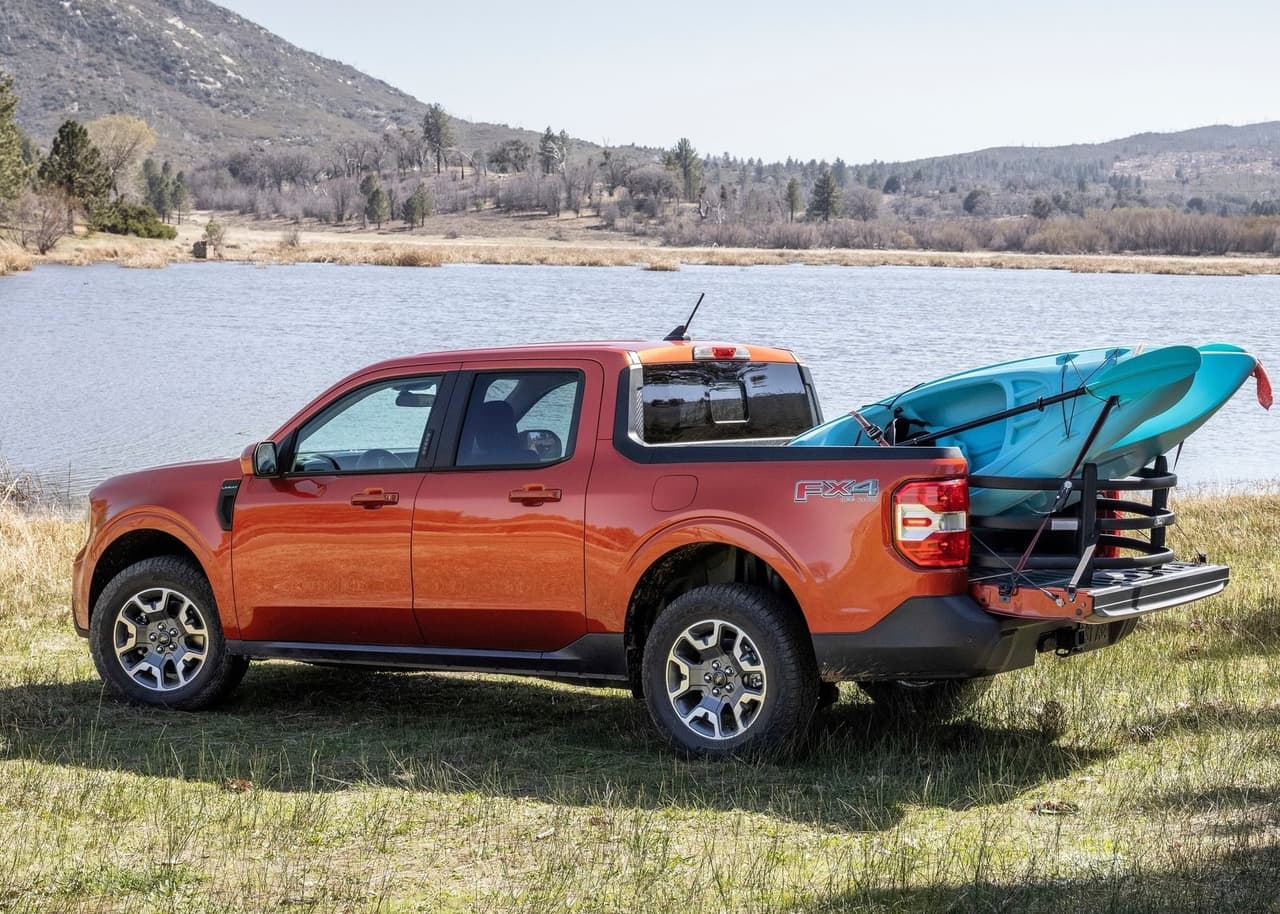 La Maverick será fabricada en la planta de ensamblaje de Ford en Hermosillo, México, donde también es producida la nueva Bronco Sport, con quien comparte la misma plataforma.