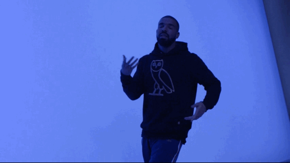 La gente pone videos de Drake bailando al ritmo de música latina.