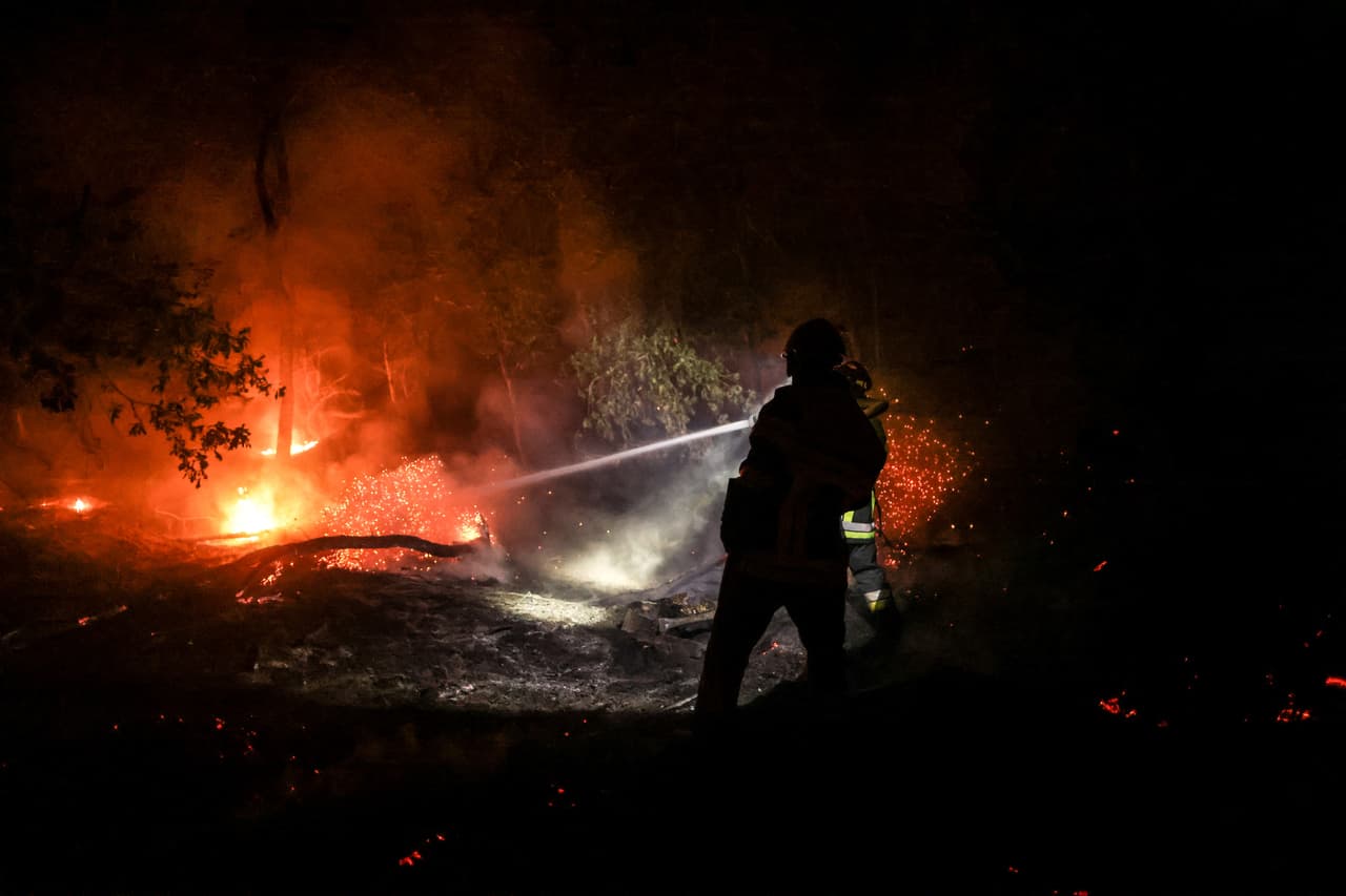 Batallan por apagar incendio en el condado Bastrop: ha consumido 320 acres 