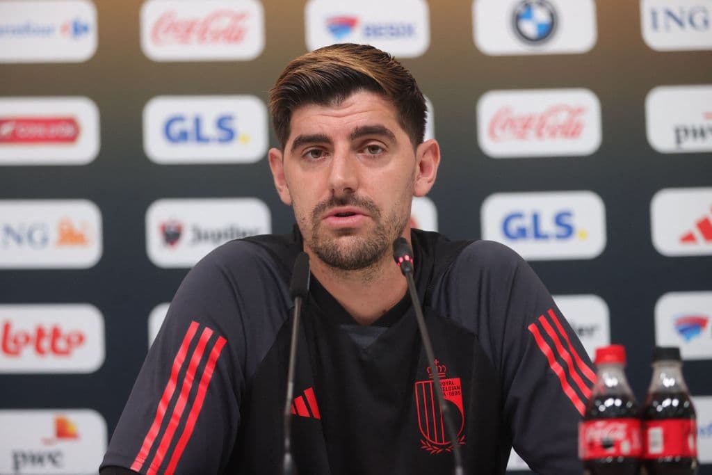 Eden Hazard y Thibaut Courtois niegan peleas y división en la selección belga