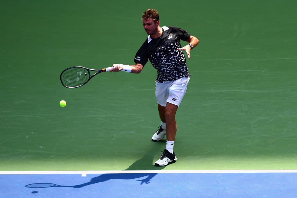 A primera hora el suizo Stanislas Wawrinka dio la campanada del día en la rama varonil. Se enfrenntó al octavo preclasificado, el búlgaro Grigor Dimitrov en el Estadio Arthur Ashe.