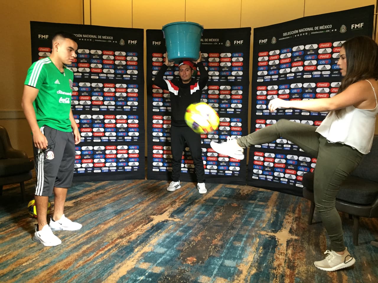 “Desde los cuatro años empecé a jugar fútbol en la escuelita de Chivas en Monterrey, después fui a la escuela oficial de Rayados a los 8 años y ahí estuve hasta los 11 donde hubo un torneo al que van visores de Monterrey y me pidieron que fuera a las pruebas".