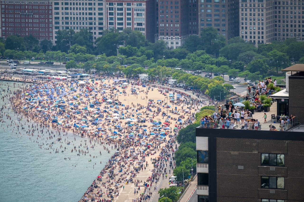 El cartel estará encabezado por los Thunderbirds de la Fuerza Aérea de Estados Unidos y el equipo de paracaidistas Golden Knights del Ejército de Estados Unidos.