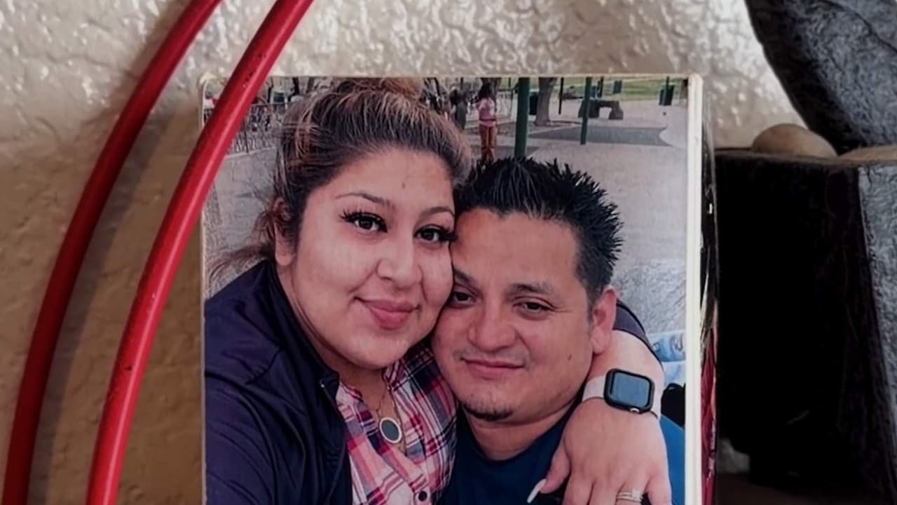 ICE se llevó a su esposo y esta madre latina queda con sus cuatro hijos