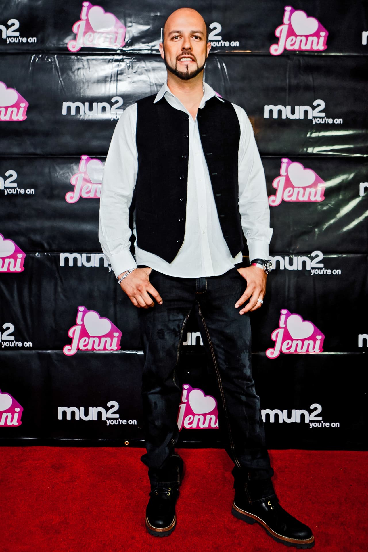 El expelotero de las Grandes Ligas, Esteban Loaiza, fue condenado este viernes a tres años de prisión en los Estados Unidos y 5 años de libertad bajo palabra, por el delito de posesión de cocaína con intención de distribuirla, cometido en febrero de 2018.