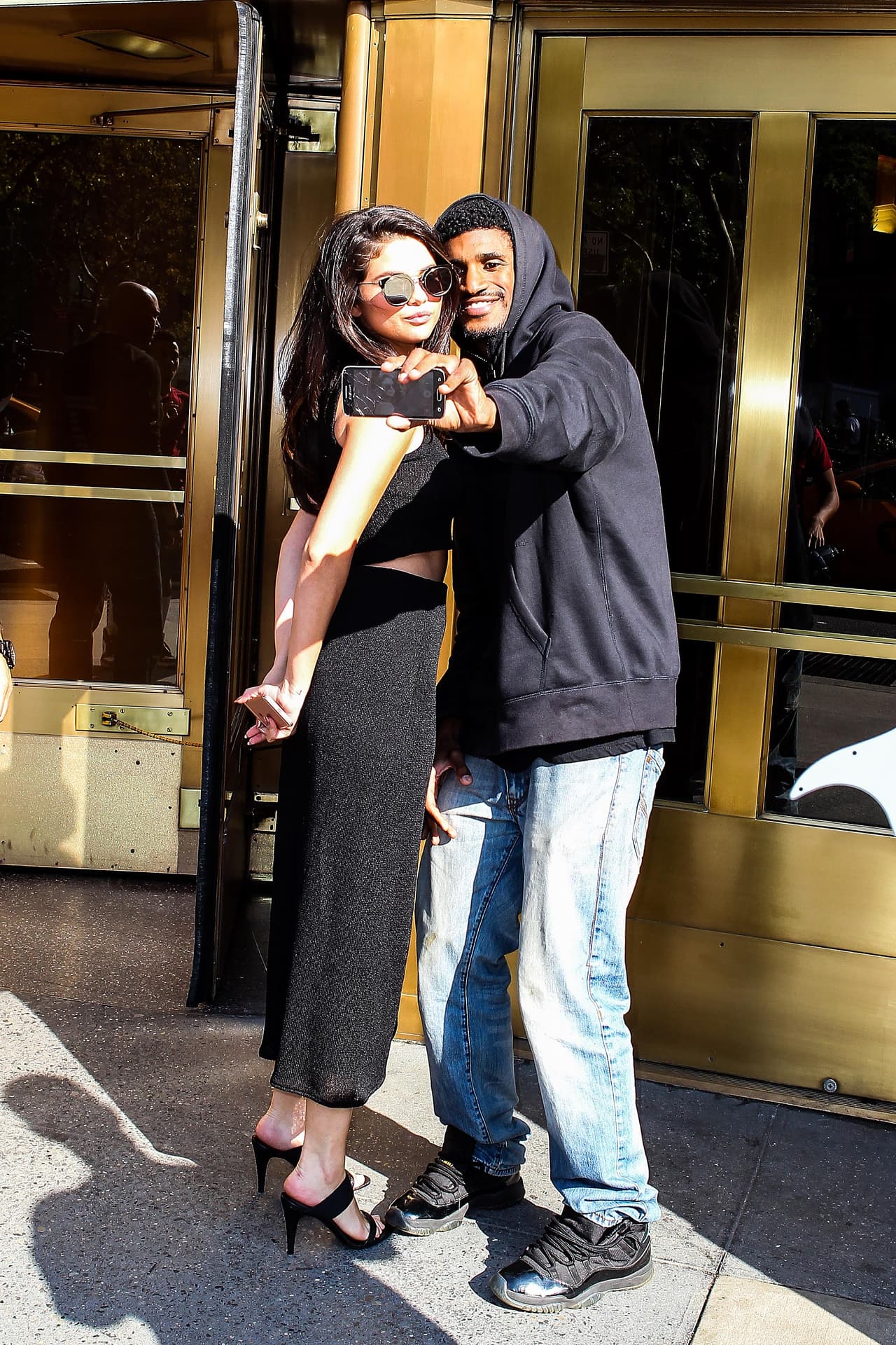 Y a la hora de atender a sus fans, se porta de lo más sencilla.