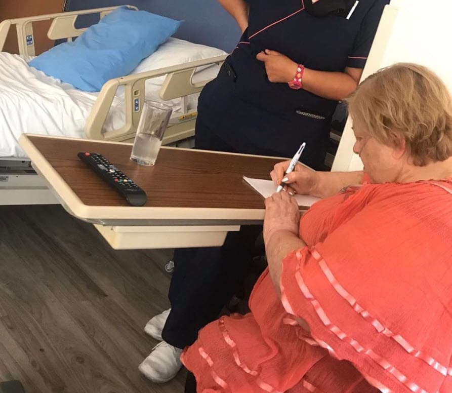 "Ahorita 
<b>tengo para comer</b>, bendito Dios, pero va a llegar el día en que no", advirtió.
<br>