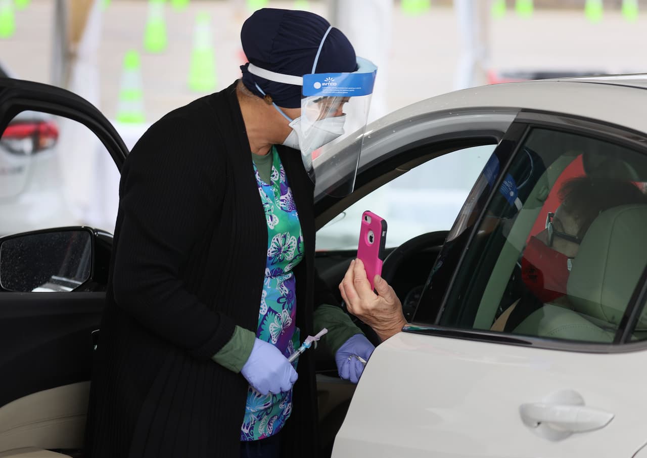 Florida es el segundo estado con mayor número de contagios de la nueva cepa del coronavirus detectada en Reino Unido