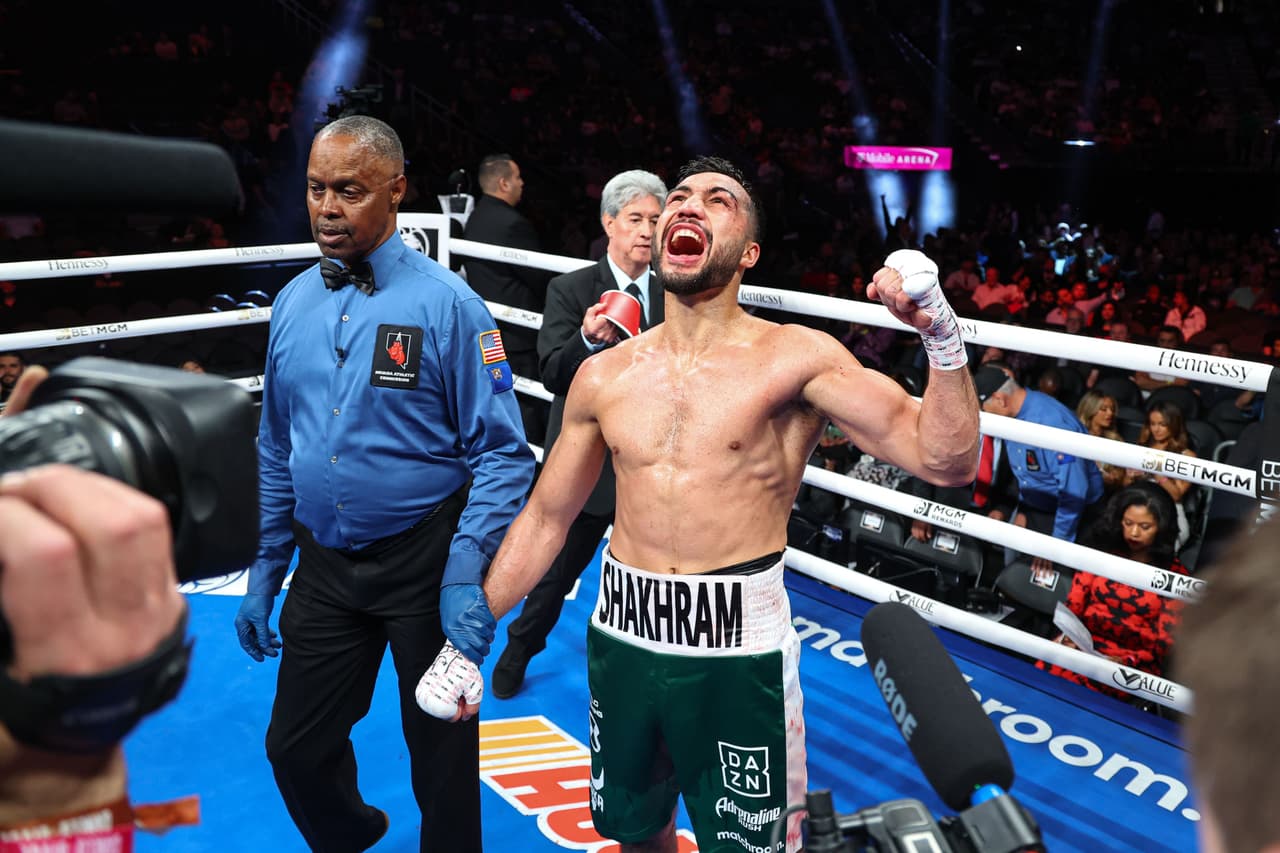 Shakhram Giyasov derrotó por DU a Christian Gómez tras 10 asaltos para colgarse el cinturón Norteamericano de la FIB.