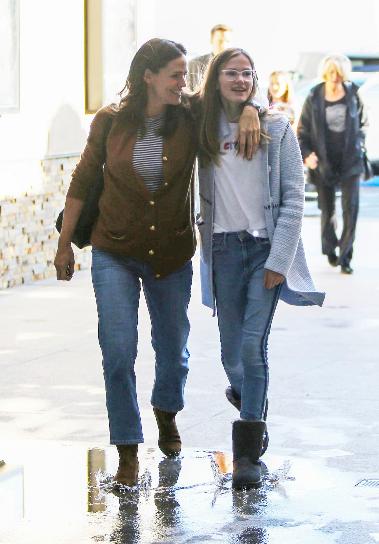 Y a Jennifer Garner pareció durarle muy poco el disgusto.