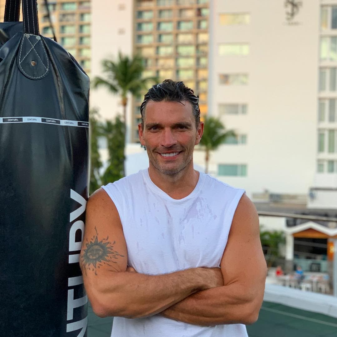 Julián Gil intentaba llevar su vida en calma en Miami a donde se había mudado de la Ciudad de México.
<br>