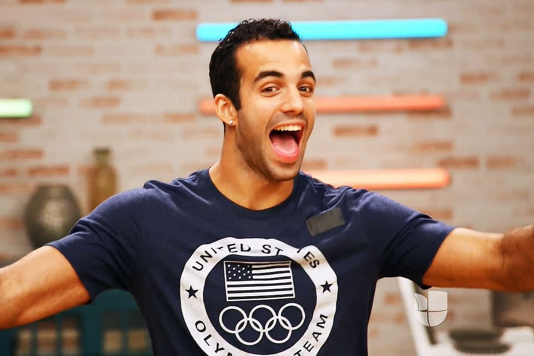 Incluso los coreógrafos le han dicho que tiene que sonreír más a la hora de bailar. El gimnasta toma estas recomendaciones con mucho humor.