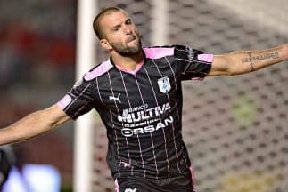 Querétaro 2 - Tijuana 1: Dos minutos le bastan a Gallos para hundir a Xolos