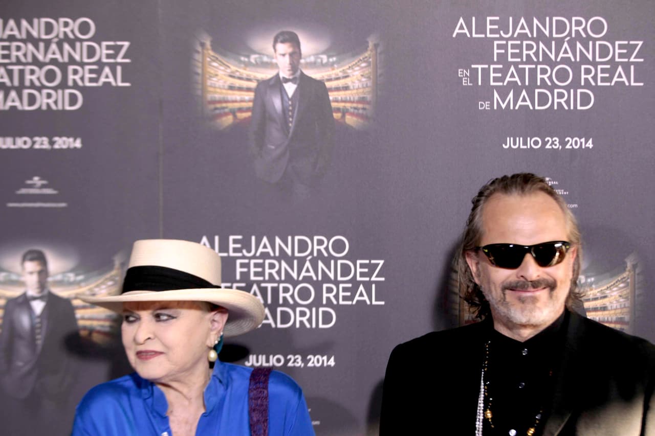 "Mi madre Lucía Bosé acaba de fallecer": dio a conocer la mañana de este 23 de marzo el cantante Miguel Bosé en Instagram.