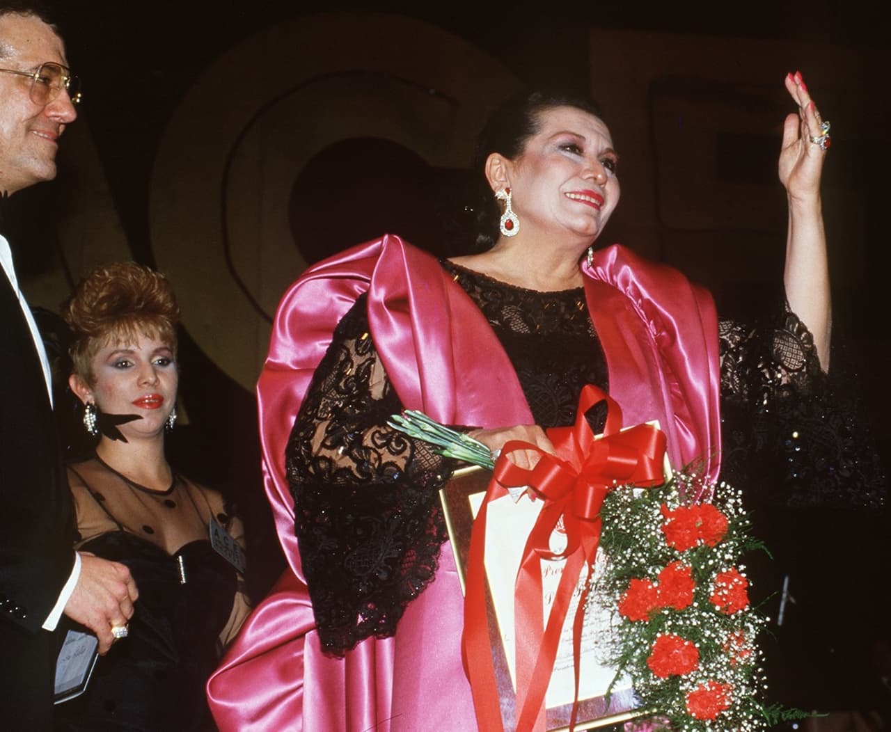 "La verdad sí me doy cuenta que toda la gente la sigue recordando, es real, 
<b>siguen acordándose de ella</b>", agregó la hija de la cantante.