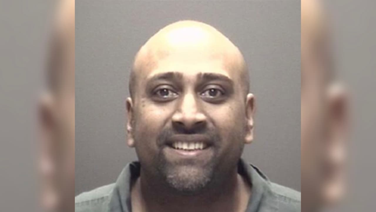 Sentencian a 50 años a hombre por matar al marido de su exesposa en Galveston