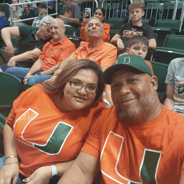 Julio Hodgson compartió una foto con su esposa Rita Santana “el amor de mi vida, es mi orgullo, la felicito en este día”.