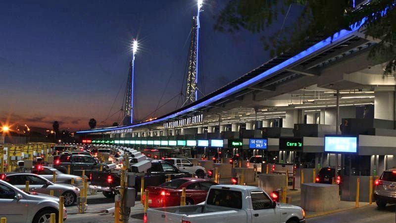 El acceso remodelado a Estados Unidos por la garita de San Ysidro.