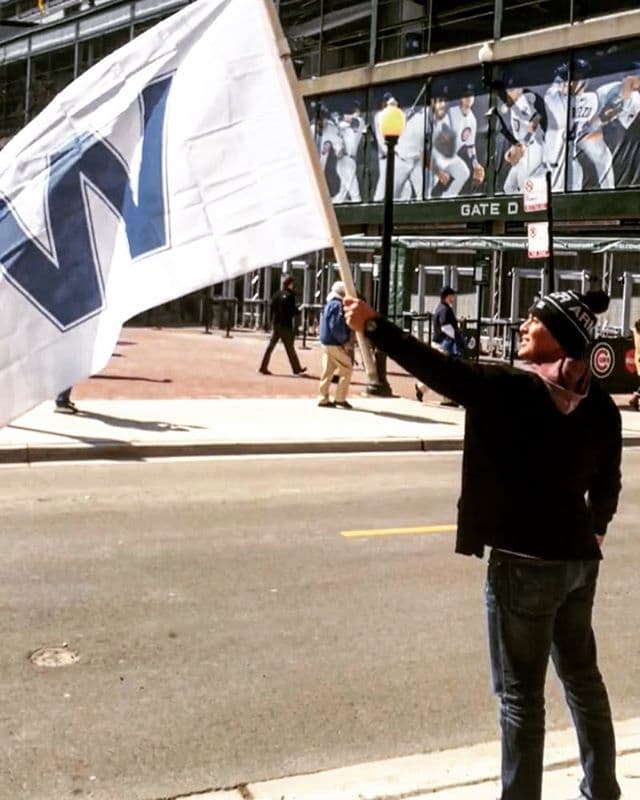 Fans de los Cubs comparten su emoción en las redes sociales por el inicio de los temporada.