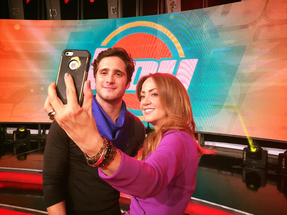 ¡Selfie detrás de cámaras!