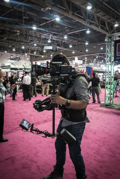 Más de 100,000 personas asistieron este fin de semana al NAB Show en Las Vegas donde 1,789 empresas expusieron sus productos e innovaciones a los medios.
