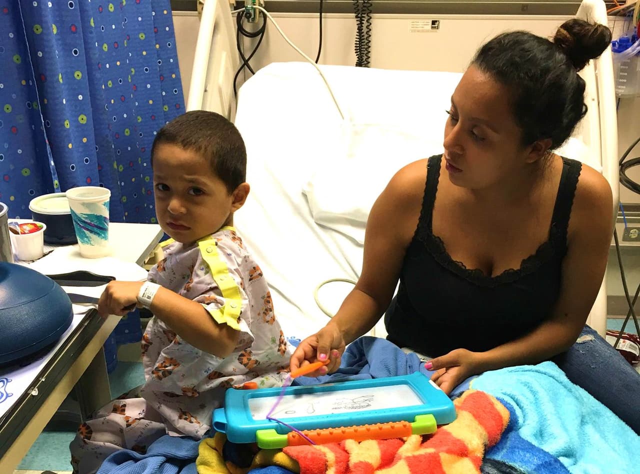 Siete niños terminan hospitalizados con graves infecciones tras ir al dentista en California