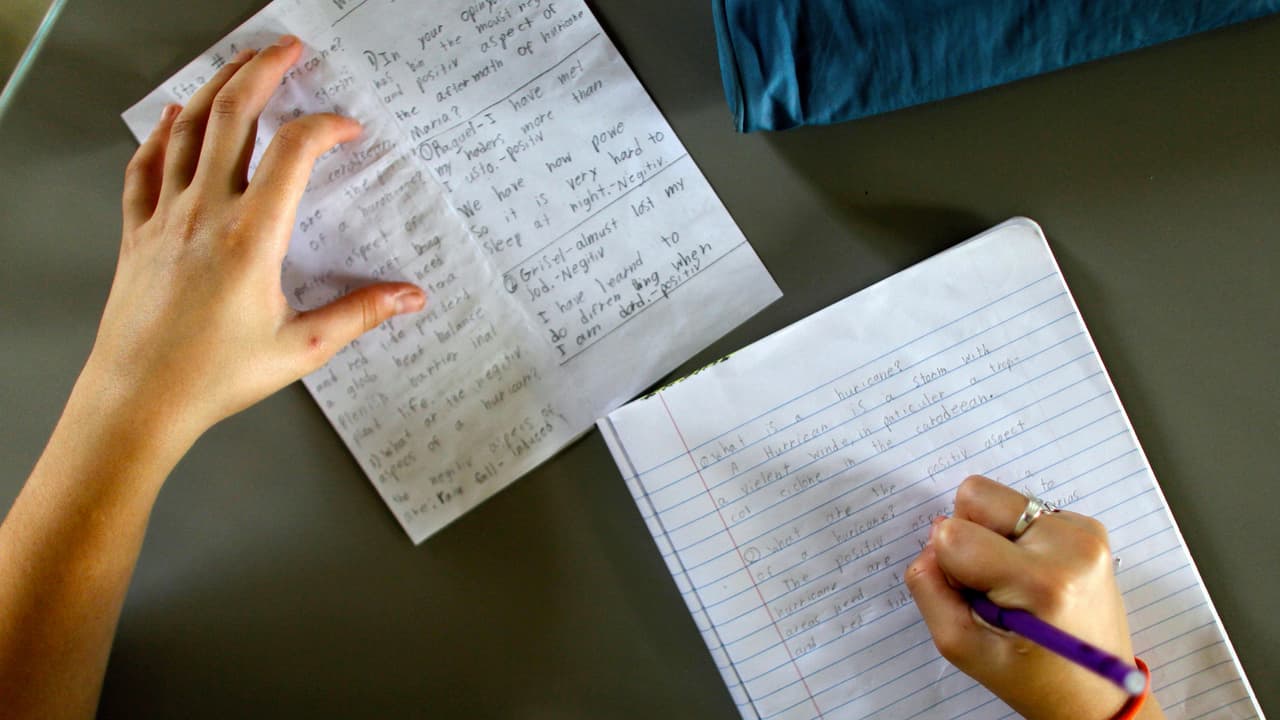 Secretario de Salud descarta el cierre de escuelas para clases presenciales